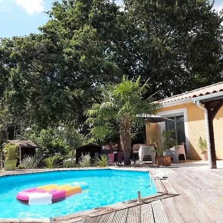 Hébergement de vacances Villa quiétude Château-lʼÉvêque